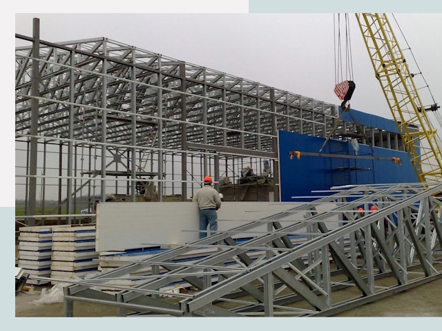 Строительство заводов в Устях-Куте