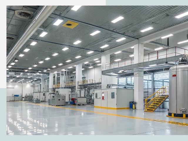 Освещение ангаров в Устях-Куте от 618 руб. - Эффективные решения