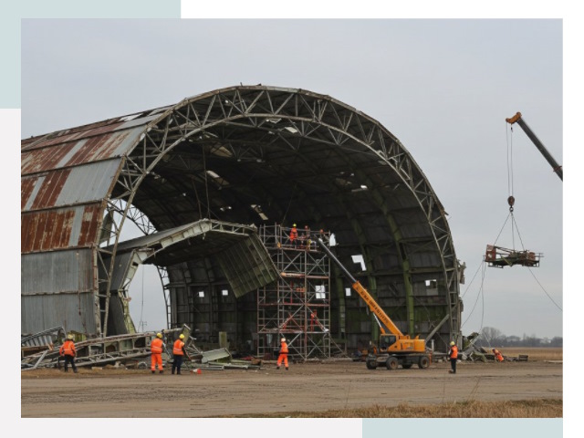 Демонтаж ангаров в Устях-Куте